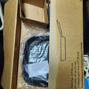 Pampered chef Square grill pan